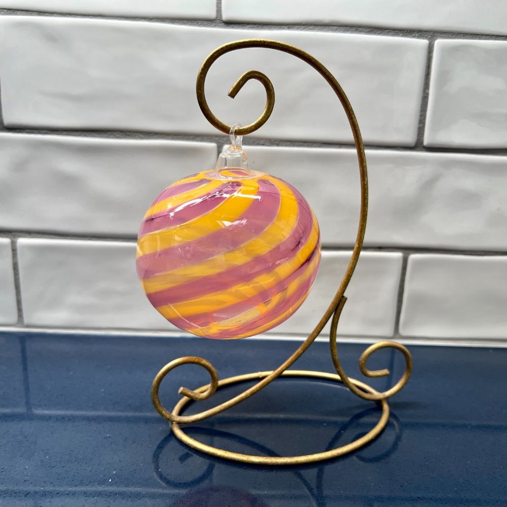 SALE!  Gorgeous Glass Ornament/Witch's Ball/Garden Decor - Picture 4 of 5